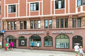 Bild der Raiffeisen-Volksbank Aschaffenburg - Zweigniederlassung der Frankfurter Volksbank Rhein/Main eG, Innenstadt