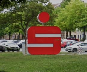 Bild der Sparkasse Zwickau, SB-Standort Cube Platz der Völkerfreundschaft
