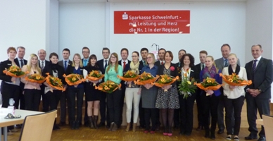 spk_schweinfurt_zeugnisbergabe2013