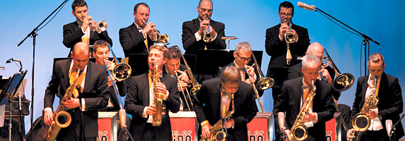 30-8-2011swing-vor1