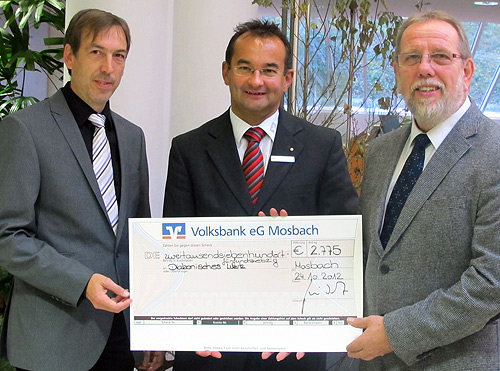 500 Spendenuebergabe Diakonisches Werk